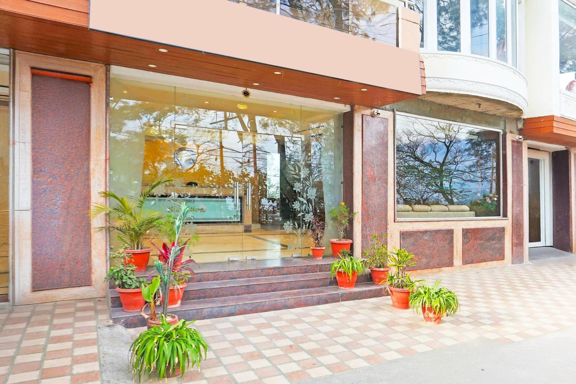Super Townhouse Oak Dharamshala Near Maximus Mall Exterior foto