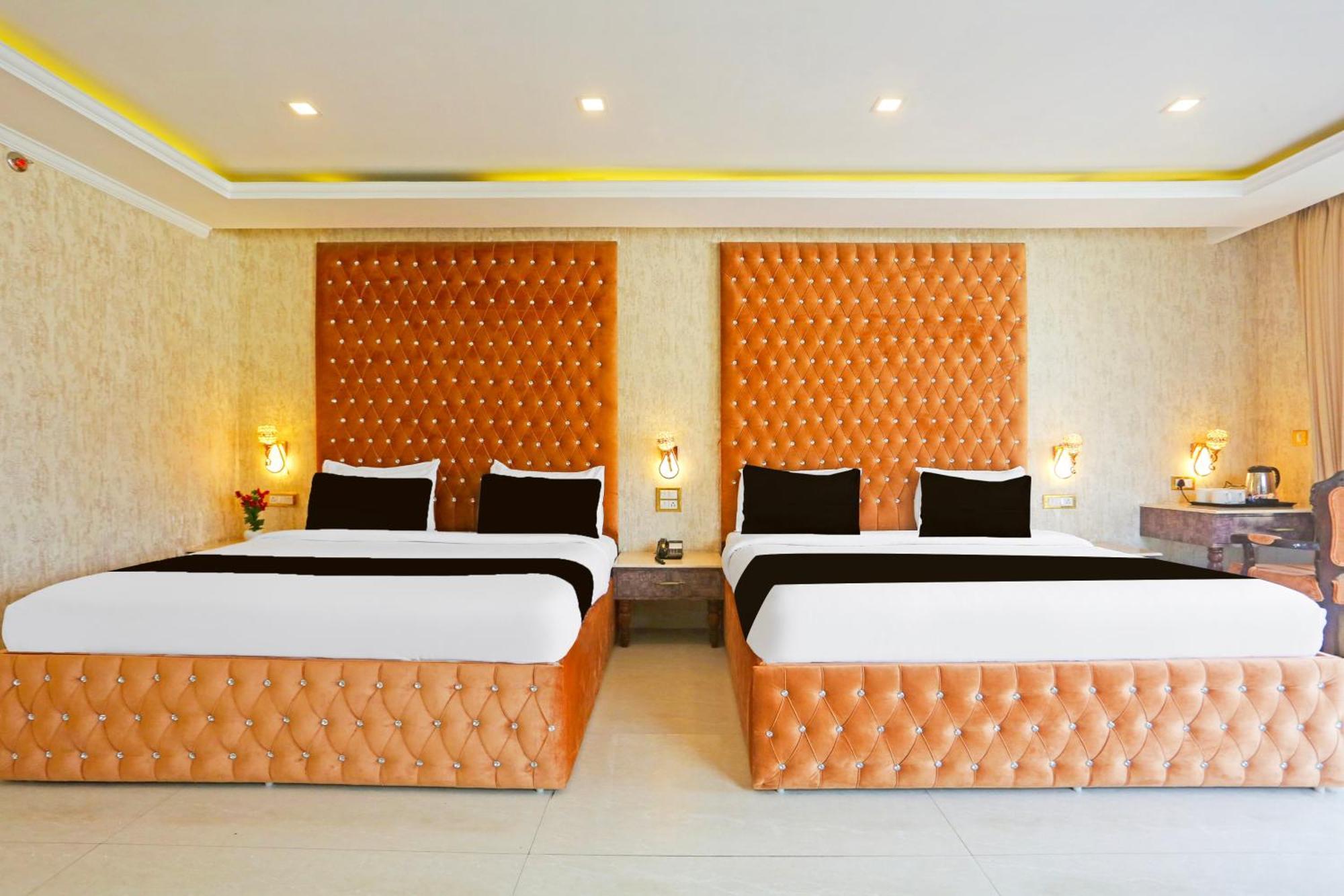 Super Townhouse Oak Dharamshala Near Maximus Mall Exterior foto